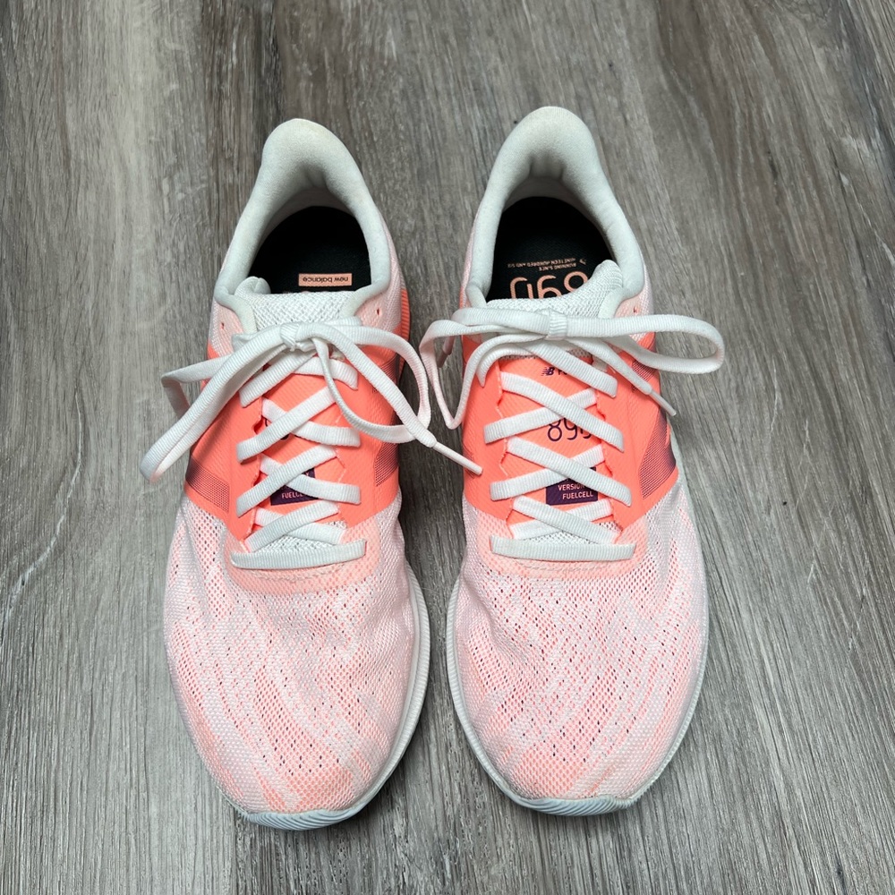 New Balance 890 Women size 8